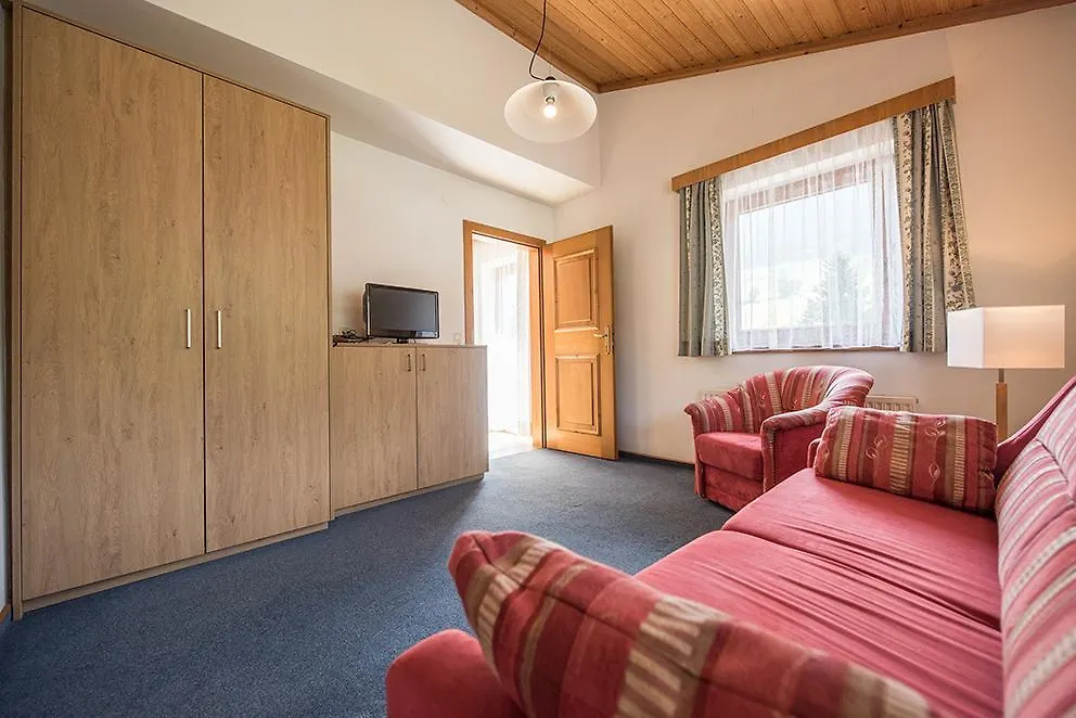 Ferienwohnungen Pitterle Saalbach-Hinterglemm Austria